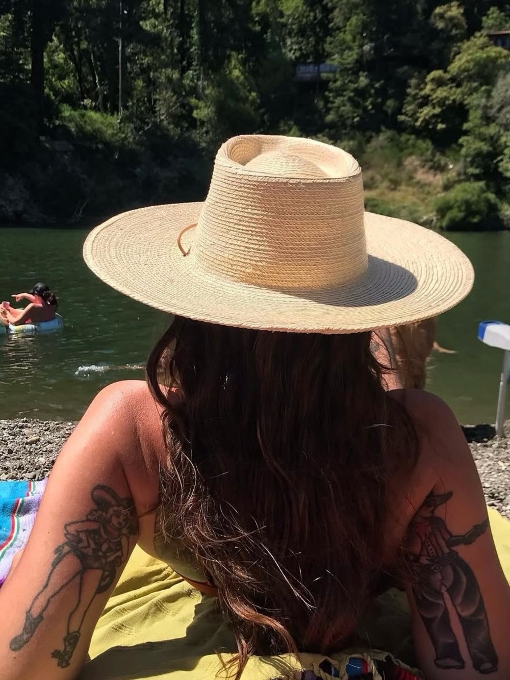 Like New! West Perro Hat!